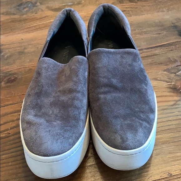 Vince Shoes - Vince Camino Suede sneaker